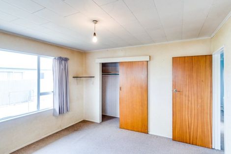 Photo of property in 27 Cartier Crescent, Flaxmere, Hastings, 4120