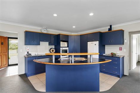 Photo of property in 35 Oaklands Drive, Cambridge, 3434