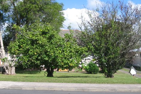 Photo of property in 26 Strid Road, Te Atatu South, Auckland, 0610