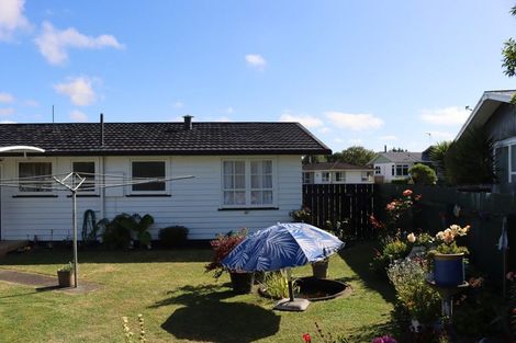 Photo of property in 54 Kennedy Drive, Levin, 5510