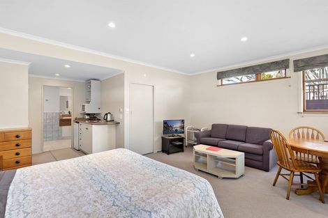 Photo of property in 9 Pencarrow Avenue, Mount Eden, Auckland, 1024