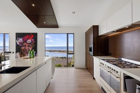 Photo of property in 109c Moncks Spur Road, Redcliffs, Christchurch, 8081