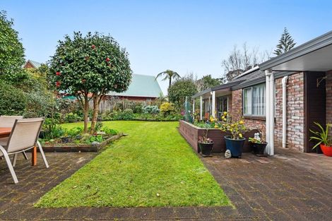 Photo of property in 35 Manu Crescent, Upper Vogeltown, New Plymouth, 4310
