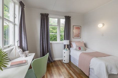 Photo of property in 1 Huia Road, Raumati Beach, Paraparaumu, 5032