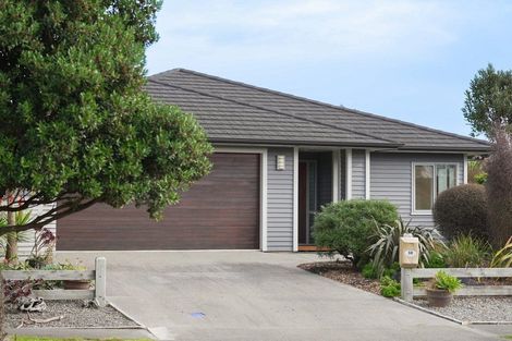 Photo of property in 58 Kotuku Drive, Paraparaumu Beach, Paraparaumu, 5032