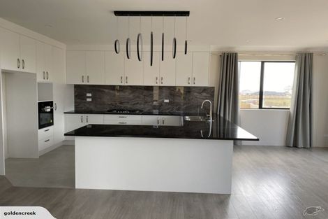 Photo of property in 12 Te Aramanu Crescent, Papakura, 2110