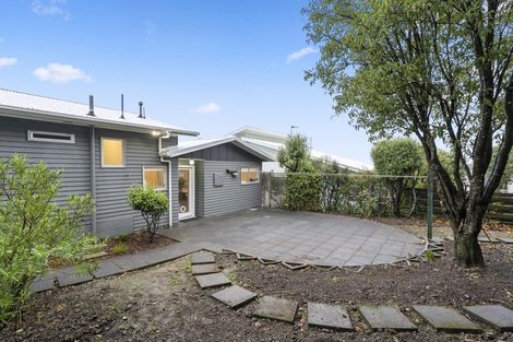 Photo of property in 227 Dowse Drive, Maungaraki, Lower Hutt, 5010