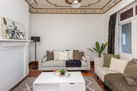 Photo of property in 42 Vigor Brown Street, Napier South, Napier, 4110