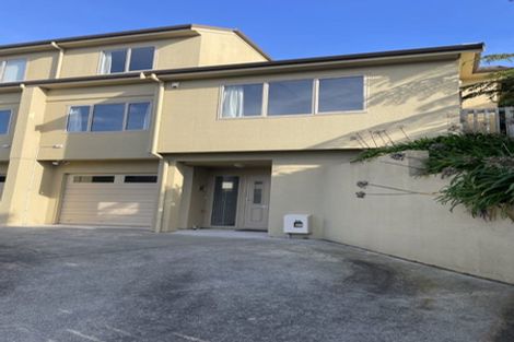 Photo of property in 17 Sirsi Terrace, Broadmeadows, Wellington, 6035