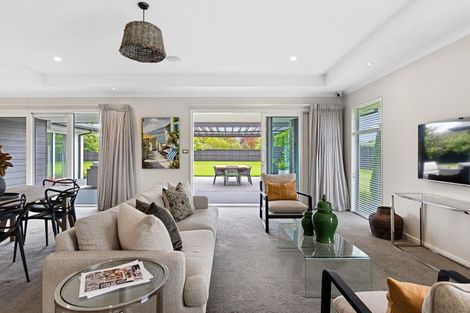 Photo of property in 12 Quarters Place, Halswell, Christchurch, 8025