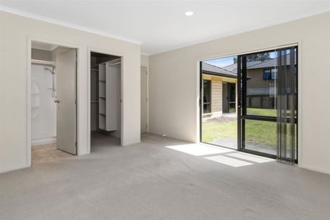 Photo of property in 5 Hillford Place, Welcome Bay, Tauranga, 3175