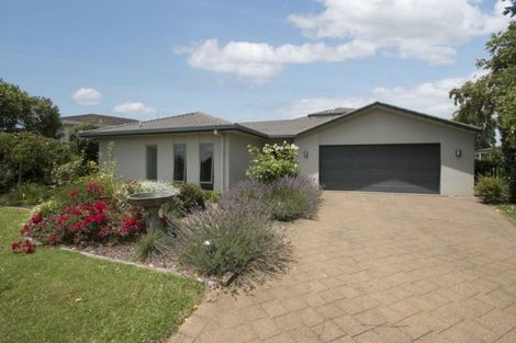 Photo of property in 62 Links View Drive, Omokoroa, 3114