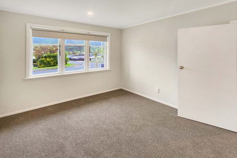 Photo of property in 179 Wellington Road, Wainuiomata, Lower Hutt, 5014