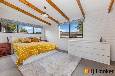 Photo of property in 165 Carnoustie Drive, Wattle Downs, Auckland, 2103