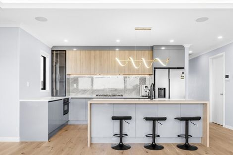 Photo of property in 49 Kumukumu Road, Long Bay, Auckland, 0630