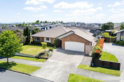 Photo of property in 52 Magellan Rise, Flagstaff, Hamilton, 3210