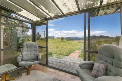 Photo of property in 242 Seaforth Road, Waihi Beach, 3611