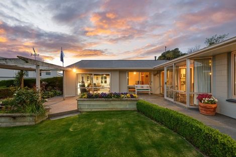 Photo of property in 227 Mount Pleasant Road, Mount Pleasant, Christchurch, 8081