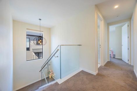 Photo of property in 16 Cara Avenue, Kumeu, 0810