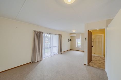 Photo of property in 13 Carruthers Street, Otane, 4202