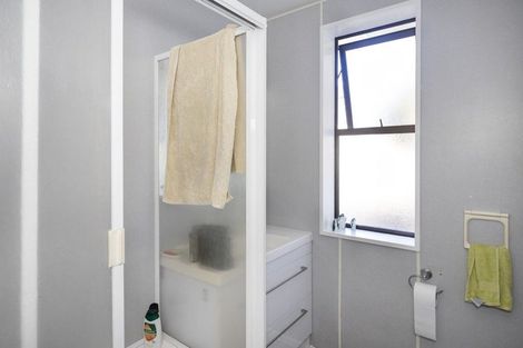 Photo of property in 2 Solway Street, Holmes Hill, Oamaru, 9401