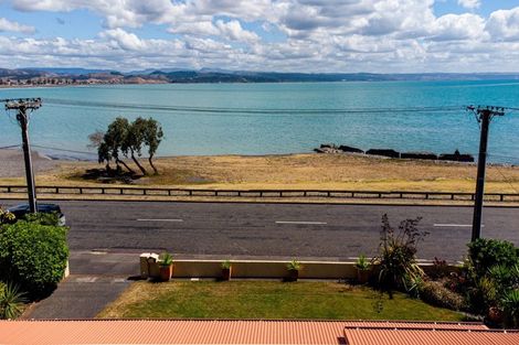 Photo of property in 12 Charles Street, Westshore, Napier, 4110