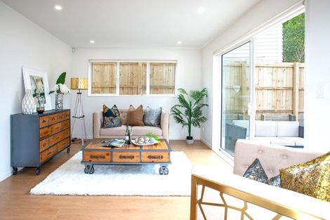 Photo of property in 30b Coniston Avenue, Te Atatu South, Auckland, 0610