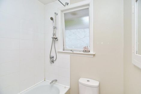 Photo of property in 8 Packe Street, Edgeware, Christchurch, 8013