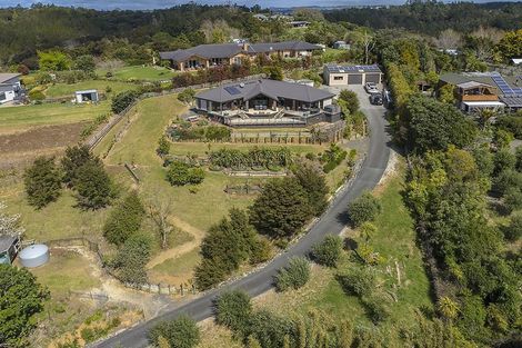 Photo of property in 4 Kanuka Road, Sandspit, Warkworth, 0982