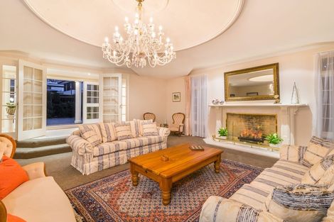 Photo of property in 32 Military Road, Boulcott, Lower Hutt, 5010