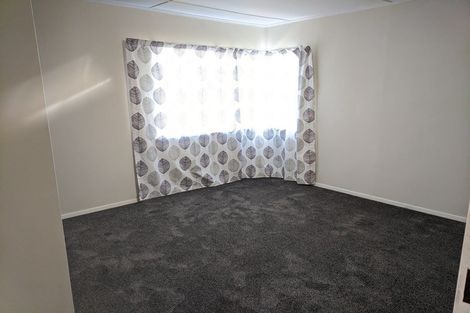 Photo of property in 152 Main Road, Wainuiomata, Lower Hutt, 5014