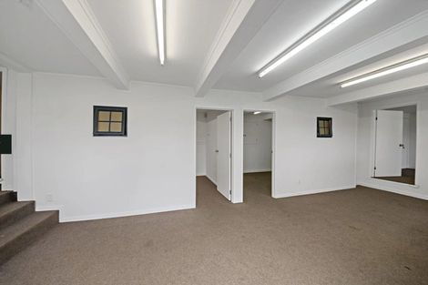 Photo of property in 4 Bloomfield Place, Epsom, Auckland, 1023