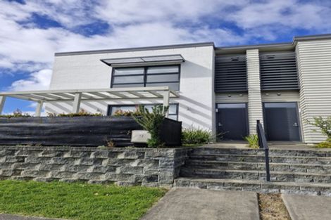 Photo of property in 51 Eugenia Rise, Totara Heights, Auckland, 2105
