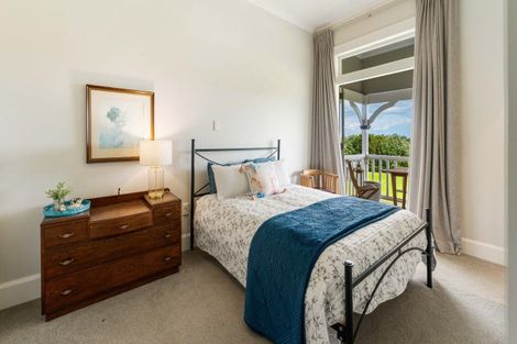 Photo of property in 111 Wharf Road, Clarks Beach, Pukekohe, 2679