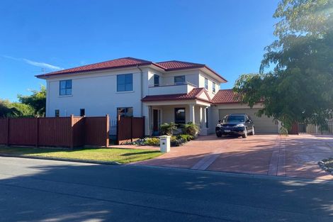 Photo of property in 2 Breton Close, Northwood, Christchurch, 8051