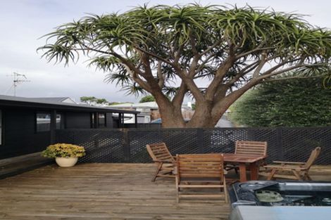 Photo of property in 21b Riverton Road, Mount Maunganui, 3116