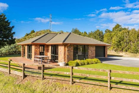 Photo of property in 415 Cemetery Road, Maunu, Whangarei, 0179