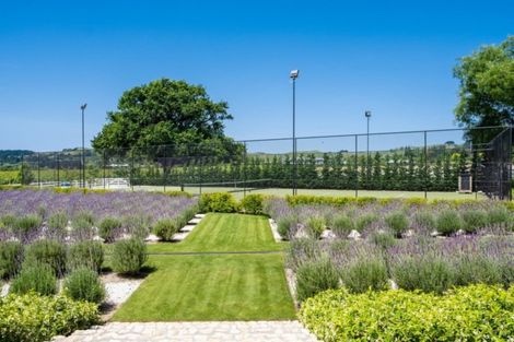 Photo of property in 337 Te Mata Road, Havelock North, 4294