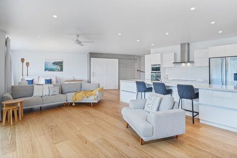 Photo of property in 15/6 The Marina, Tairua, 3508