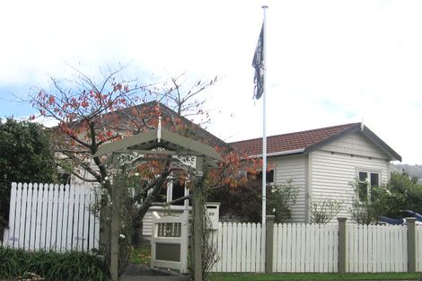 Photo of property in 20 Colin Grove, Hutt Central, Lower Hutt, 5010