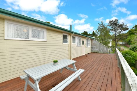 Photo of property in 31 Hillcrest Road, Hatfields Beach, Orewa, 0931