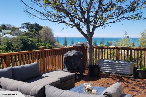 Photo of property in 520 Shakespeare Terrace, Bluff Hill, Napier, 4110