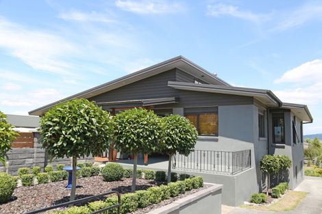 Photo of property in 7 Gillies Avenue, Taupo, 3330