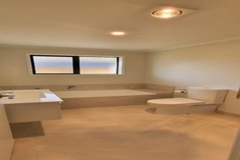 Photo of property in 49a Mclarin Road, Glenbrook, 2681