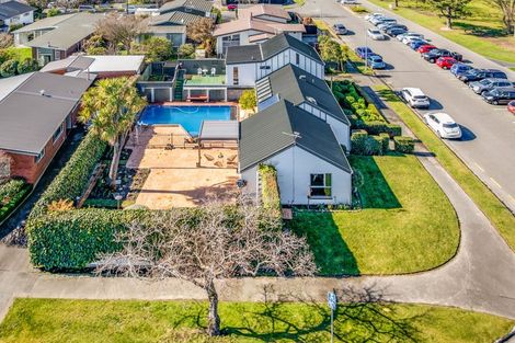 Photo of property in 25 Rutherglen Avenue, Ilam, Christchurch, 8041