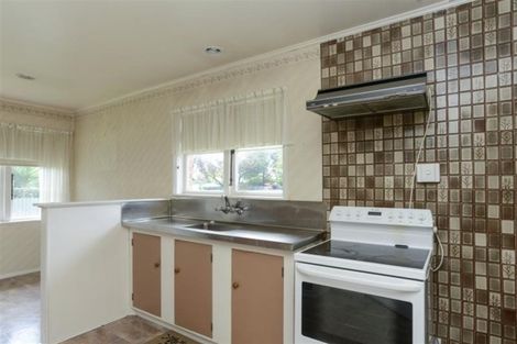 Photo of property in 42 Barker Road, Marewa, Napier, 4110