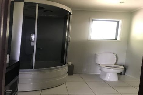 Photo of property in 7 Emily Lane, Greenhithe, Auckland, 0632