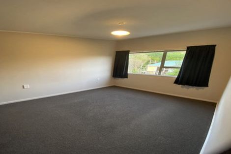 Photo of property in 7/21 Collins Avenue, Tawa, Wellington, 5028