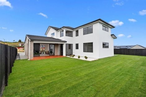 Photo of property in 8 Riverpoint Glade, Flagstaff, Hamilton, 3210