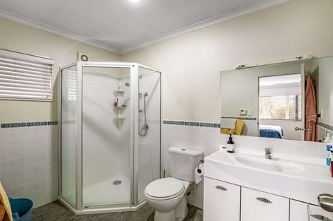 Photo of property in 5/102 Greenhithe Road, Greenhithe, Auckland, 0632